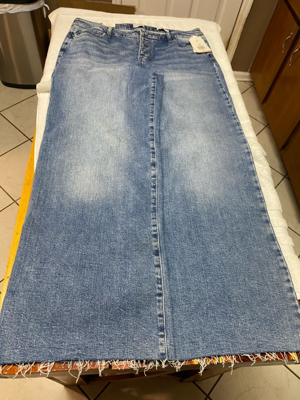 Wonderly High-Rise Light Blue Denim Maxi Skirt - Women's Jeans Button Fly H10